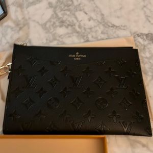Louis Vuitton Pochette To-Go Black Monogrammed